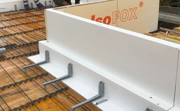 Kambo-AG-IsoFOX-Dachkranz